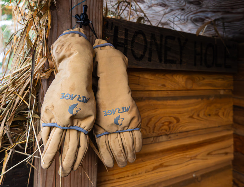 Load image into Gallery viewer, LH₂OCKOUT Marsh Mitts